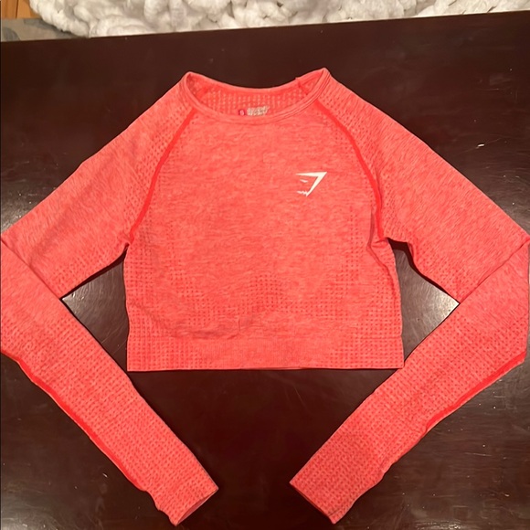 Gymshark Women's Pink Long Sleeve Crop Top - Picture 1 of 1